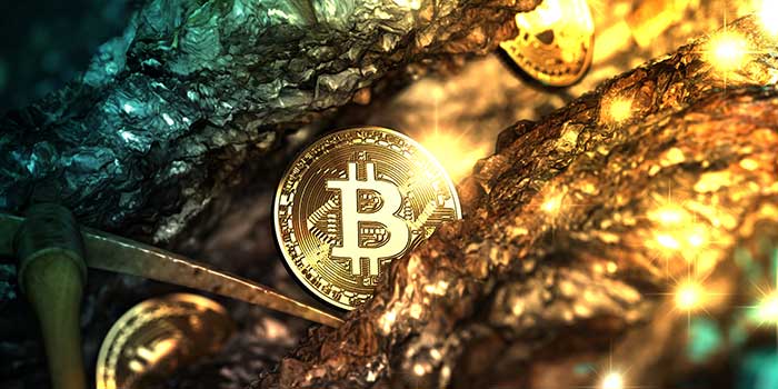 American investor believes we should move toward Bitcoin & Gold amid US bank's downfall 3