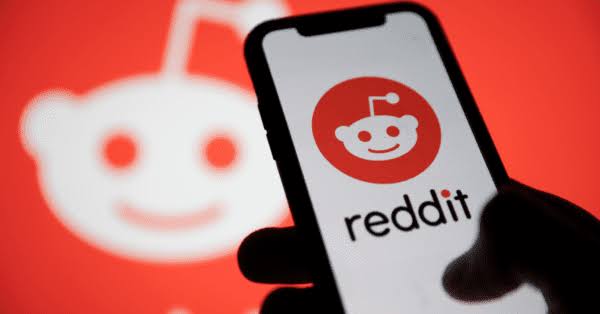 Reddit launches NFT avatar marketplace 4