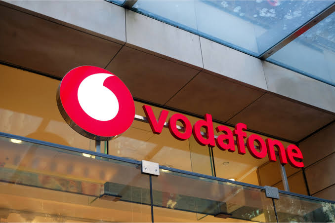 Vodafone telecom partners Cardano 6