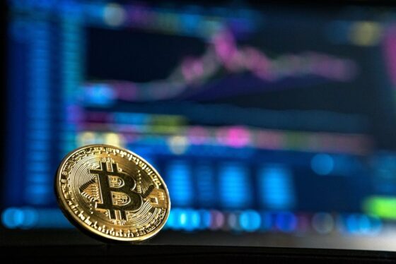 Bitcoin Spot ETF vs Futures ETF: Understanding the Differences 6