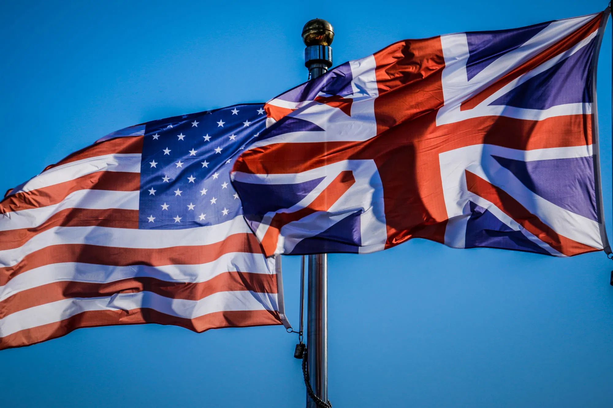 usa-uk-flags-1203f0