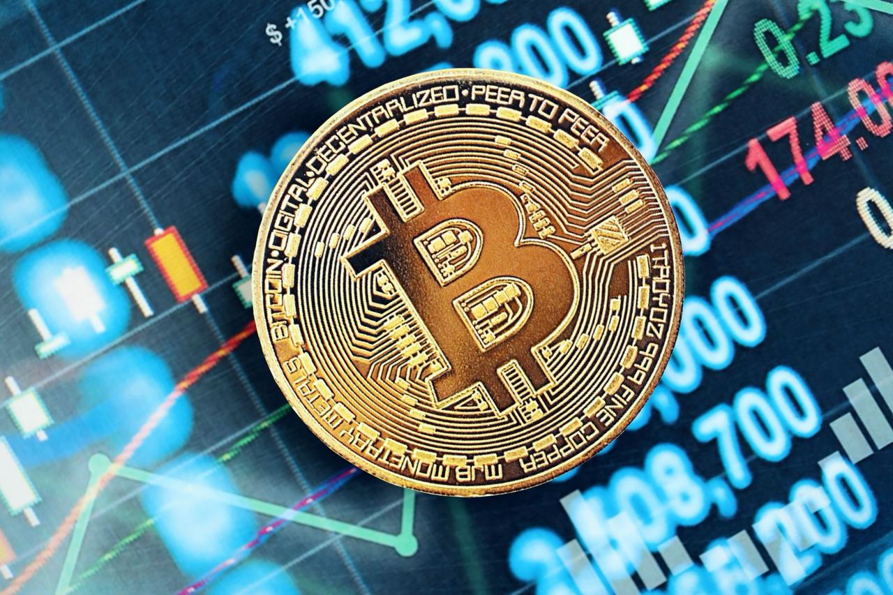 bitcoin-btc-reee